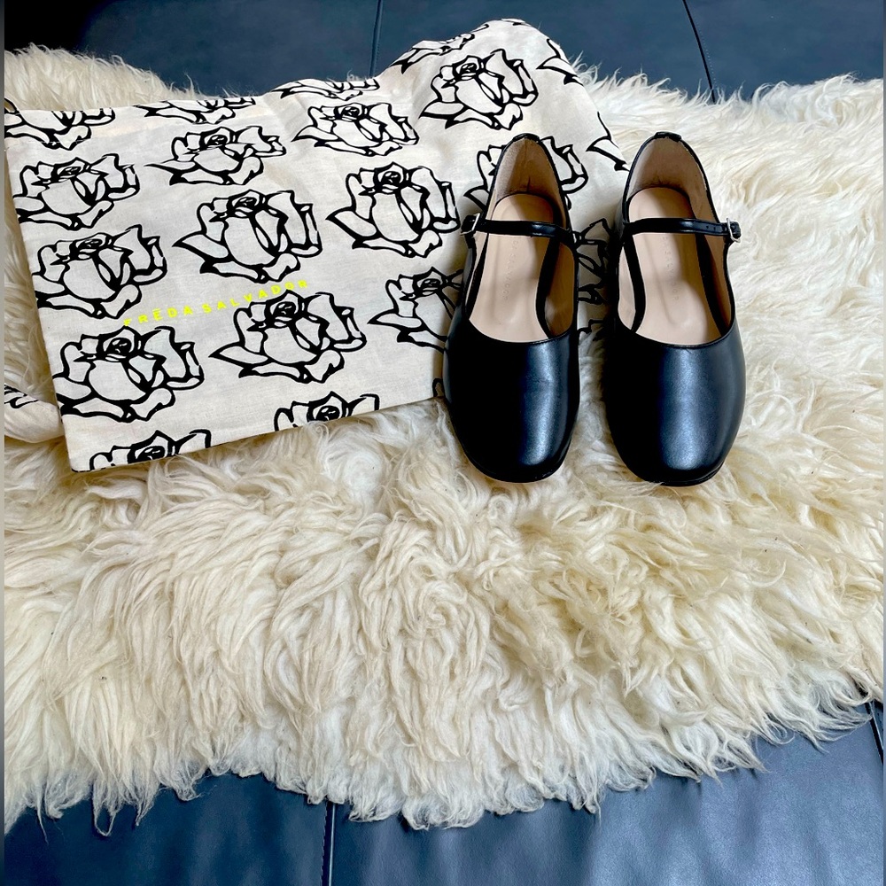 Brand New Freda Salvador Aubrey Mary Jane Flat, Black Leather.